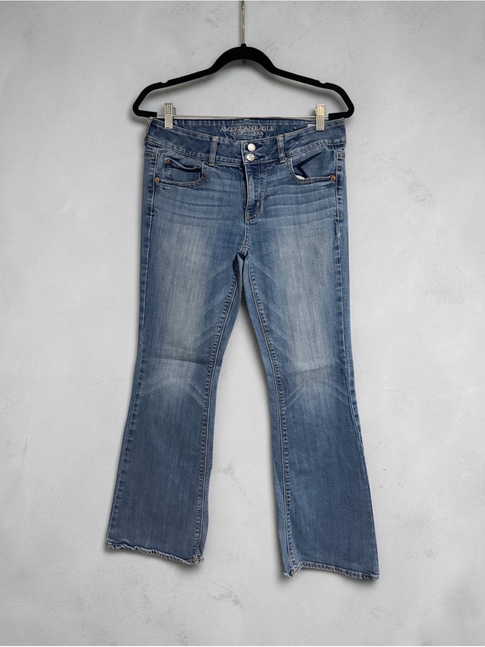 American Eagle Artist Super Stretch Bootcut Jeans Size 10 Short Medium Wash